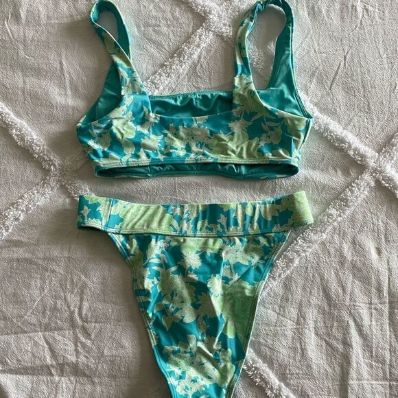 Forever 21 Bikini  - Picture 3 of 3